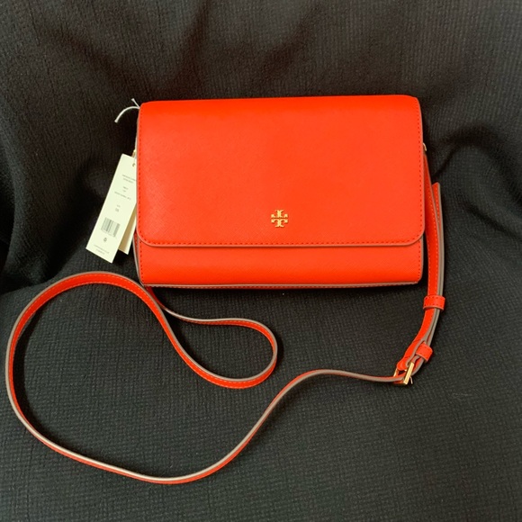 Tory Burch Handbags - Tory Burch Emerson 👜